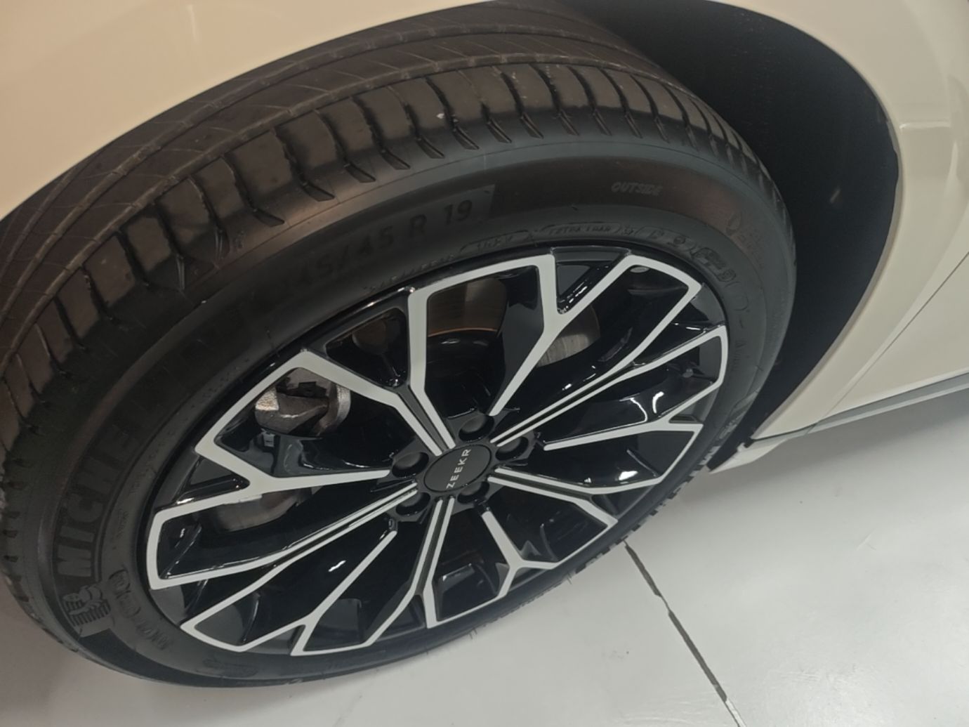 Zeekr 007GT 2025 Long-Range Rear-Wheel Drive Intelligent Driving Version 100 kWh — снимка 10