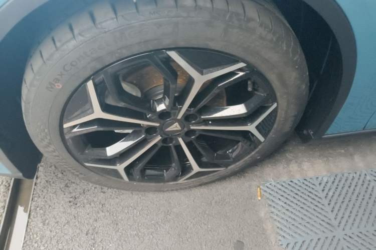 Used Deepal L07 2024 230Max Qiankun Intelligent Driving ADS SE Range-Extended Version