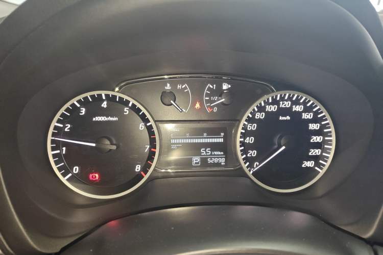 Used Nissan Sylphy 2022 Classic 1.6XE CVT Comfort Edition Instrument Cluster