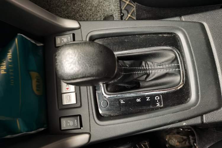 Used Subaru Forester 2015 2.0i Special Edition Commemorative Model
