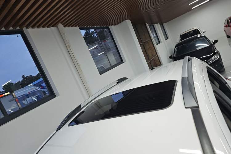 Used Chevrolet Trax 2016 1.4T Automatic Two-Wheel Drive Comfort Version with Sunroof