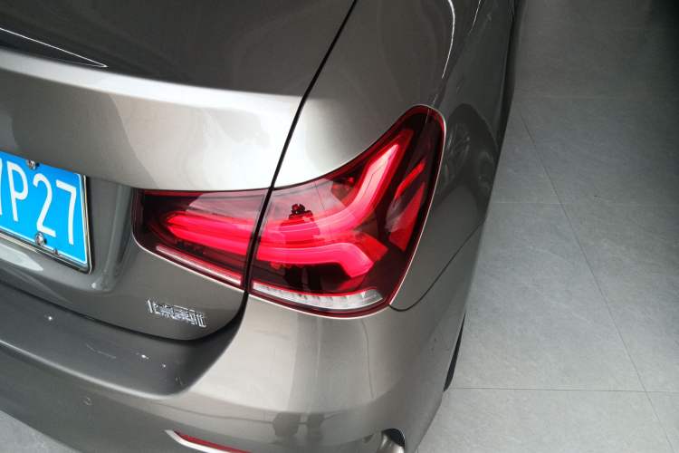 Used Mercedes-Benz A-Class 2021 A 200 L Sport Sedan Fashion Model