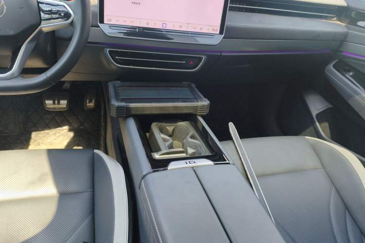 Used Volkswagen ID.7 VIZZION 2024 PRO Model Gear Lever