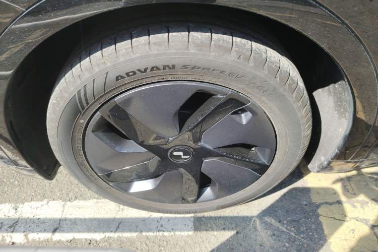 Used ONVO L60 2024 60 kWh Rear-Drive Version