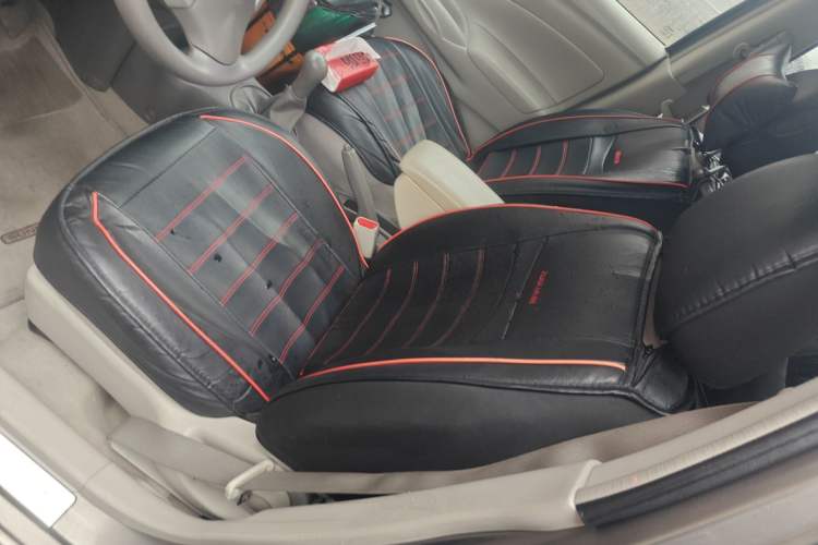 Used Nissan Sunny 2014 1.5XE Manual Elite Edition Left Front Seat