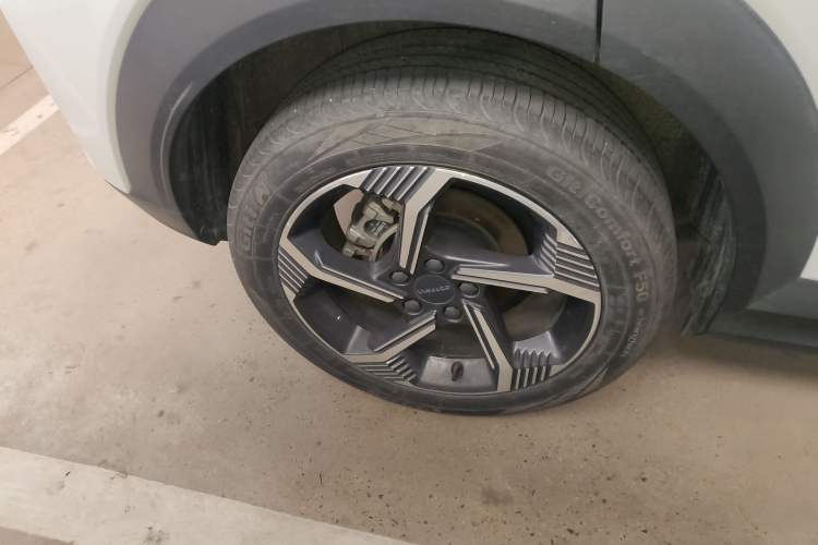 Used Lynk & Co 06 EM-P 2022 PHEV 84 km Range Pro Version