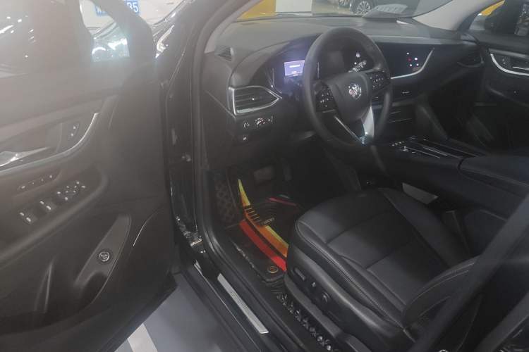 Used Buick Enclave 2020 28T Two-Wheel Drive Prestige Version
