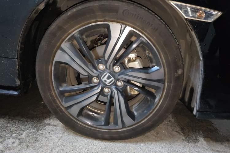 Used Honda Civic 2021 HATCHBACK 220TURBO CVT Trendy Cool Edition Right Front Wheel Hub