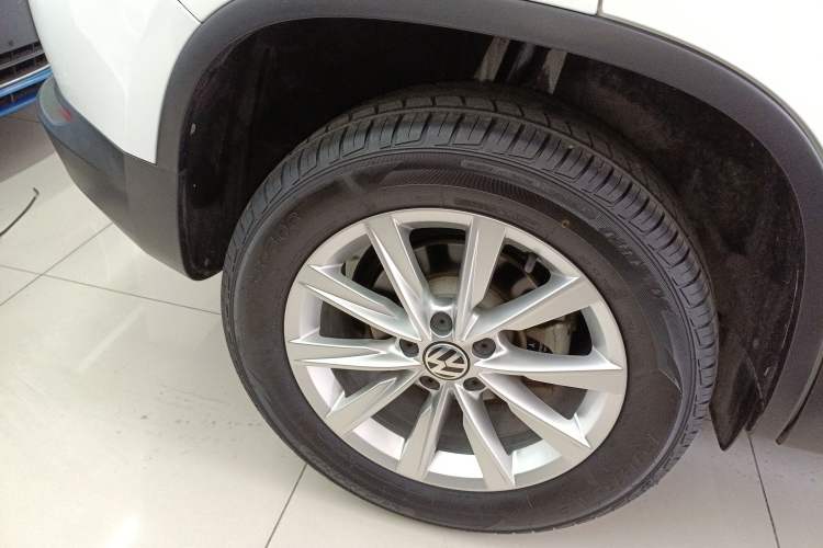 Used Volkswagen Tiguan 2016 280TSI Automatic Two-Wheel-Drive Silk Road Style Edition