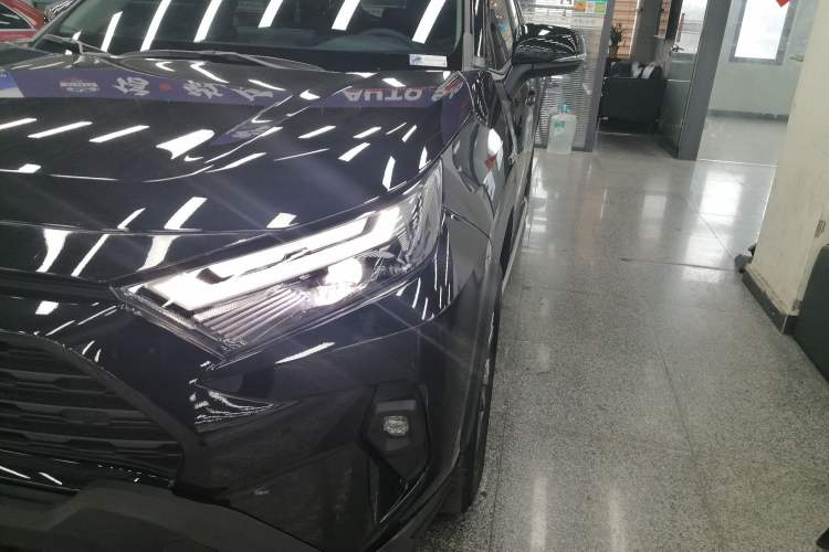 Used Toyota RAV4 2023 Dual-Engine 2.5L E-CVT Two-Wheel Drive Elite Plus Edition Left Front Headlight