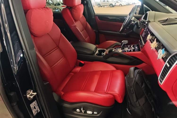 Used Porsche Cayenne E-Hybrid 2021 Cayenne E-Hybrid 2.0T