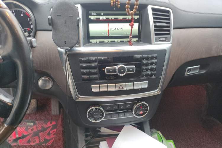 Used Mercedes-Benz GL-Class 2015 GL 400 4MATIC Luxury Model
