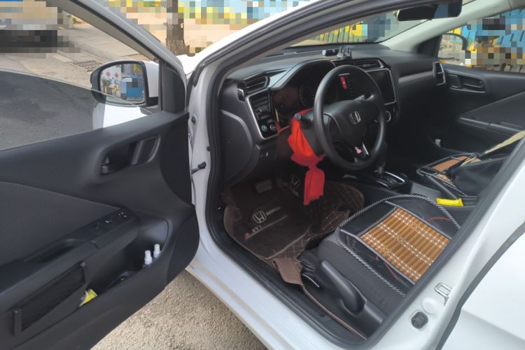 Used Honda Gienia 2017 1.5L CVT Comfort Version
