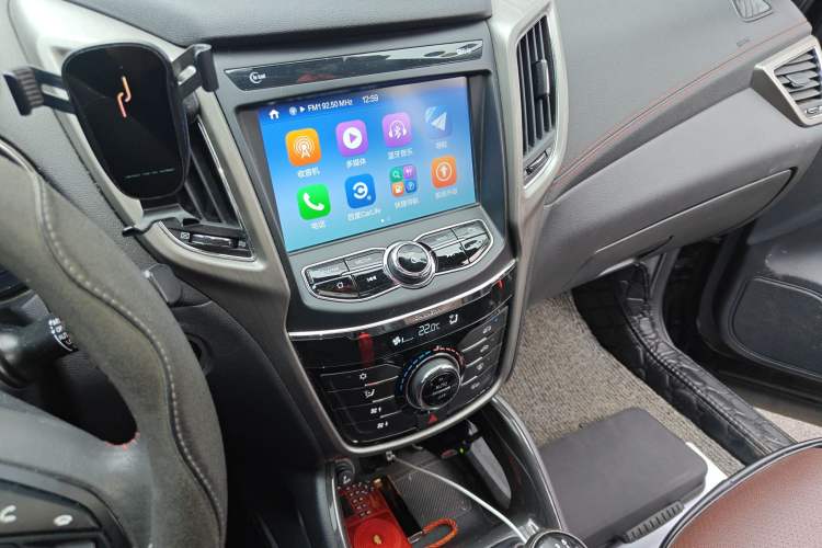 Used CHANGAN CS75 2017 Shangkui Edition 1.5T Manual Fengxiang Model
