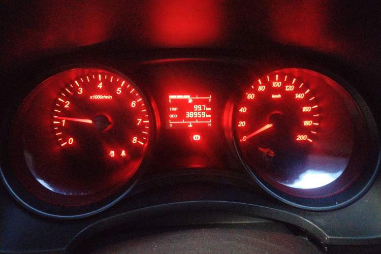 Used Wuling Hongguang 2019 1.5L S Basic Version China VI Standard LAR