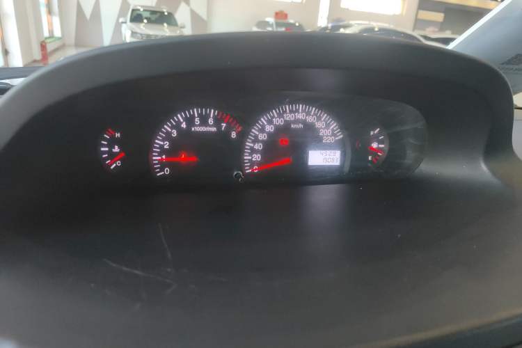 Used Geely Auto Diamond 2013 1.5L Manual Elite Model
