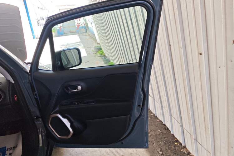 Used Jeep Renegade 2016 1.4T Automatic High-Energy Version