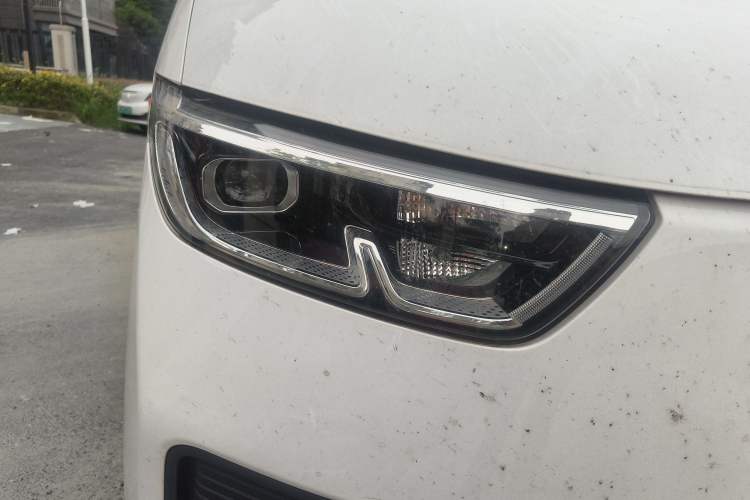 Used Wuling Yangguang 2024 300km Range Practical Window-Sealed Version 60kW
