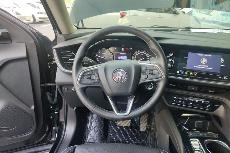 Used Buick Envision 2023 Encore Plus 652T Five-Seat Luxury Model
