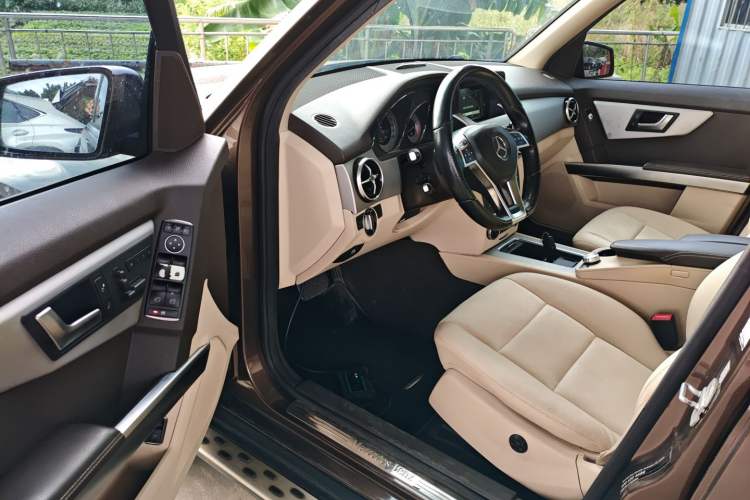 Used Mercedes-Benz GLK-Class 2015 GLK 260 4MATIC Fashion Edition Ultimate Version