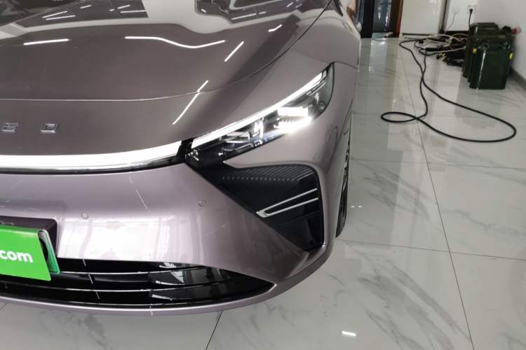 Used EXEED Star Era ES 2025 Extended-Range Max Urban Assisted Driving Left Front Headlight