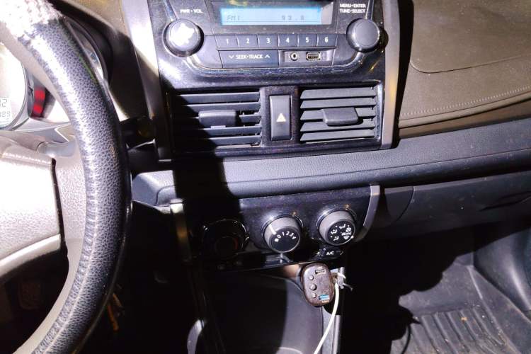 Used Toyota Vios 2014 1.3L Manual Xiang Edition Audio And AC Panel