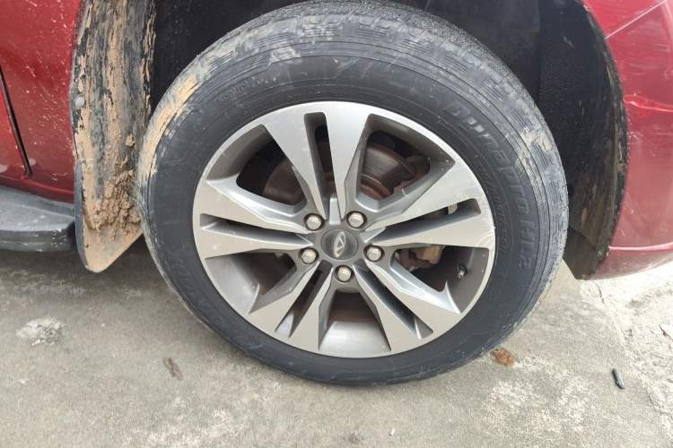 Used Chery Tiggo 3 2014 1.6L CVT ZhiShang Edition Right Front Wheel Hub