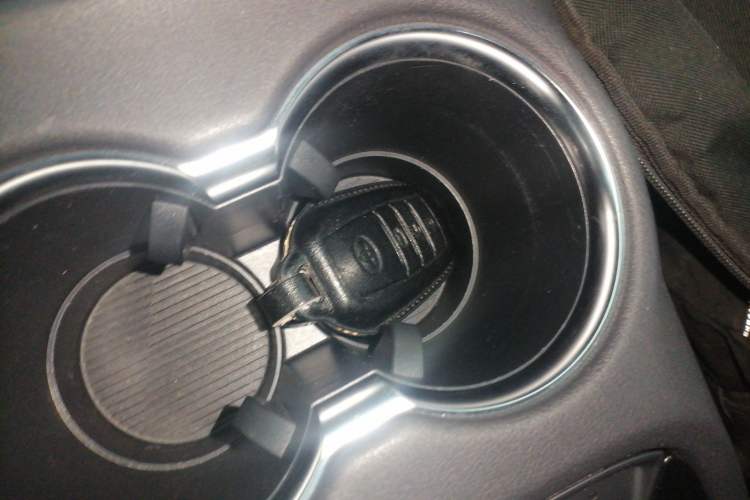 Used Toyota Venza 2022 2.0L CVT Two-Wheel Drive Prestige Edition Vehicle Key