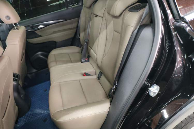 Used Buick Envision 2021 Encore Plus 652T Five-Seat Luxury Model
