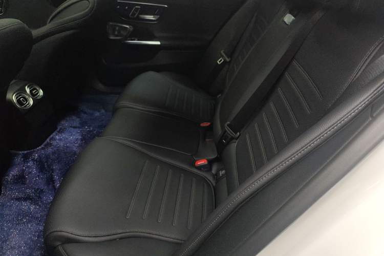 Used Mercedes-Benz C-Class 2023 Second Facelift C 260 L Starry Night Sports Edition Left Rear Seat