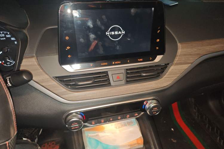 Used Nissan Teana 2021 2.0L XL Comfort Edition Audio And AC Panel