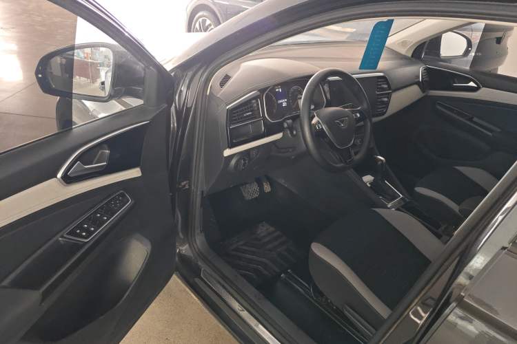 Used Jetta VS5 2024 280TSI Automatic Pioneer Edition
