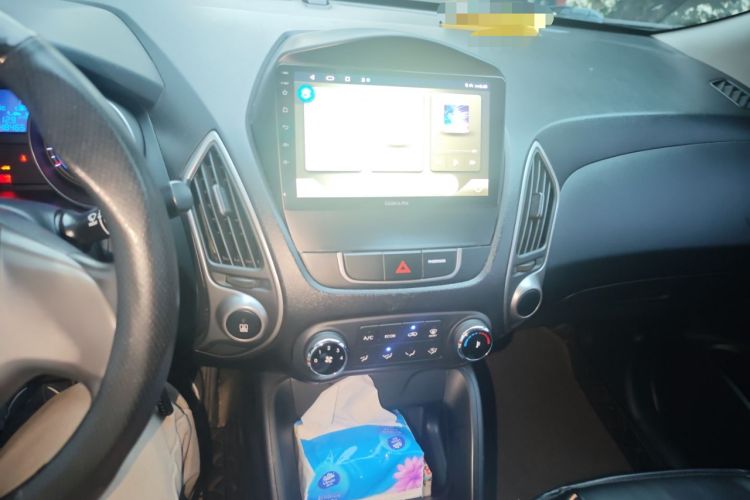 Used Hyundai ix35 2012 2.0L Manual Two-Wheel Drive New Edition GL
