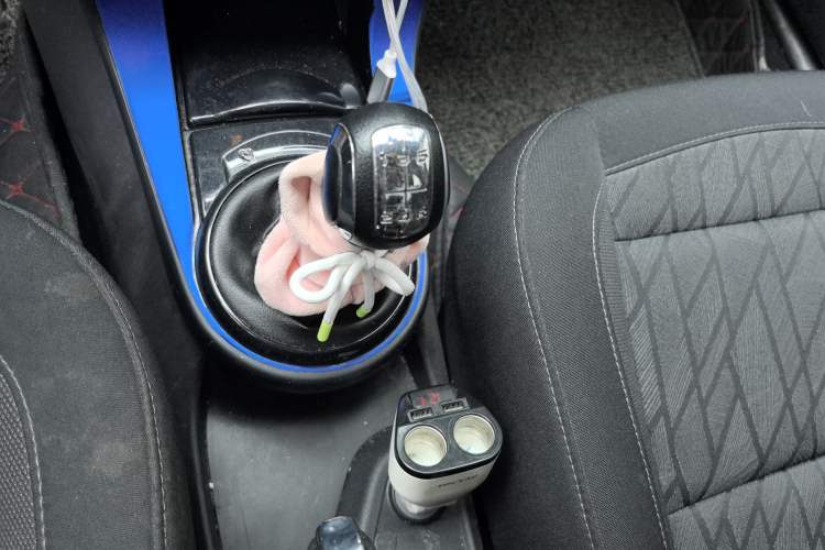 Used Citroen C-Quatre 2016 Classic Sedan 1.6L Manual - Premium Version Gear Lever