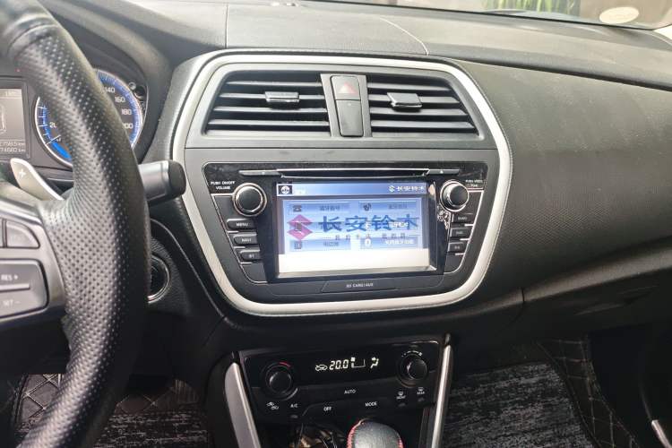 Used Suzuki S-Cross 2015 1.4T Automatic Two-Wheel Drive Prestige Model
