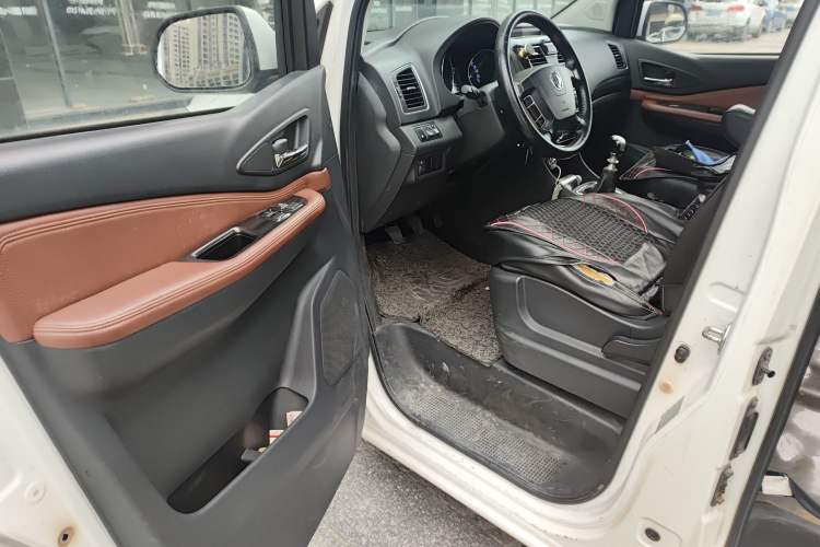 Used FORTHING F600 2016 F600L 2.0L Deluxe Model