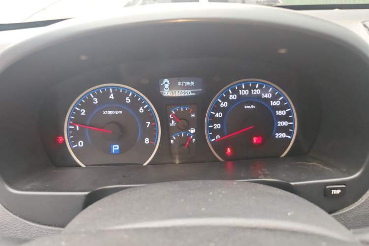 Used Hyundai Celesta 2011 1.6L Automatic Luxury Version
