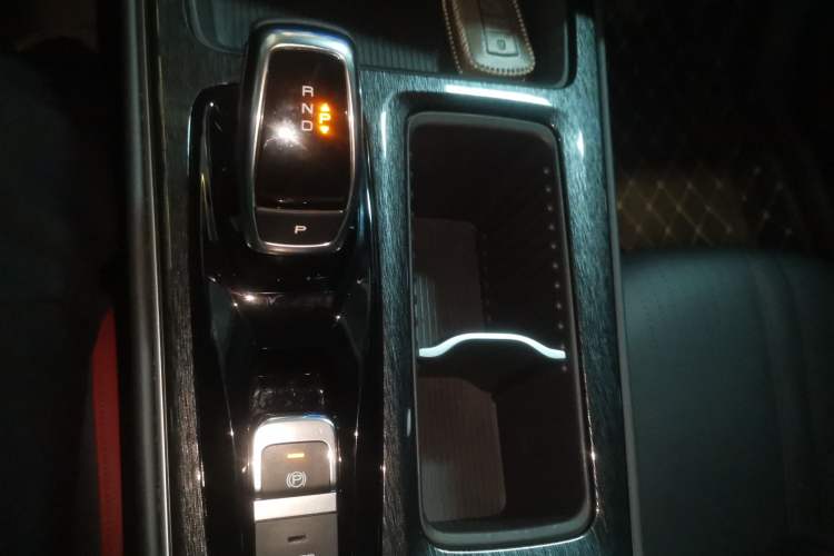 Used Dongfeng Aeolus Yixuan MAX 2024 1.5T Prestige Edition