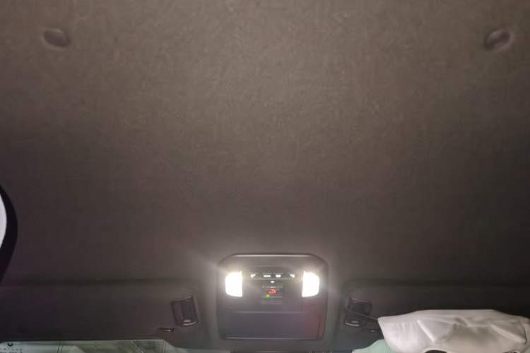 Used Toyota Crown Kluger 2023 2.5L HEV Two-Wheel Drive Entry Version (5 Seats)