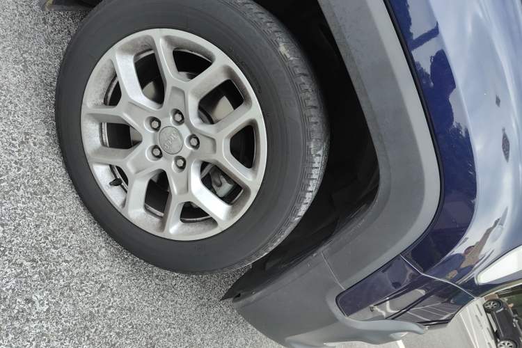 Used Jeep Renegade 2018 Connected Large Screen Version 180T Automatic High-Energy Edition
