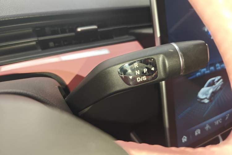 Used NETA V 2021 Witch Edition