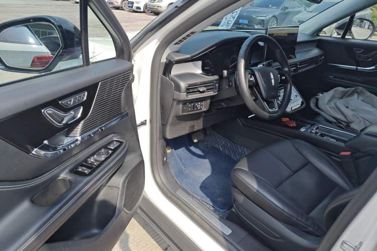 Used Lincoln Corsair 2021 2.0T Two-Wheel Drive Deluxe Edition