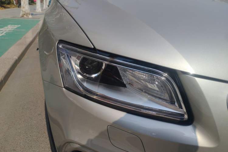 Used Audi Q5 2017 Plus 40 TFSI Ambition Model