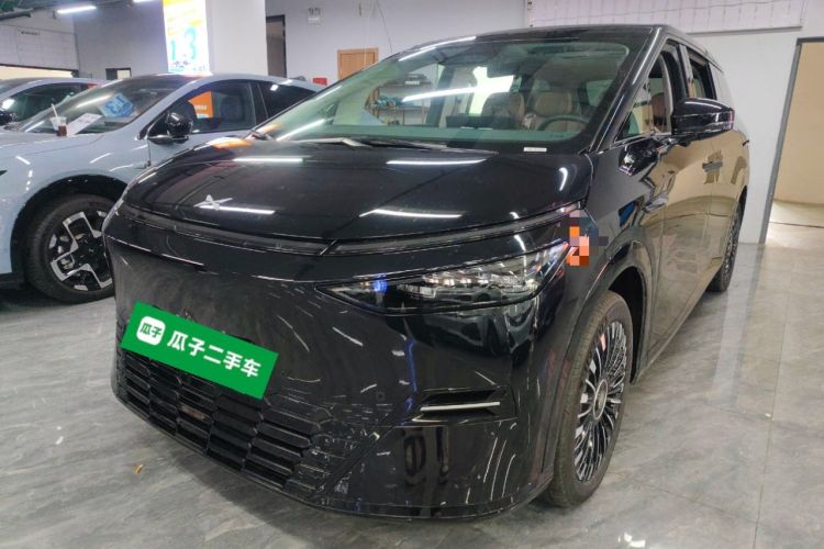 Used XPeng X9 2025 740 Ultra-Long Range Max