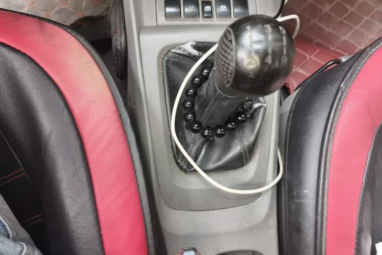 Used Chevrolet Sail 2011 Sedan 1.4L Manual Happiness Edition