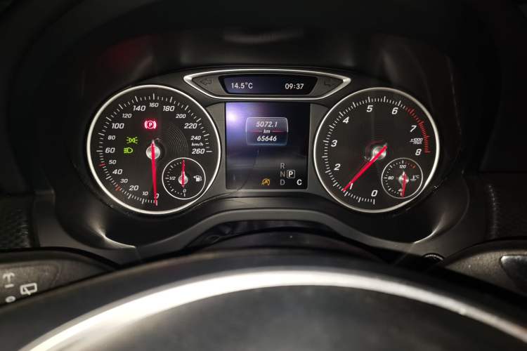 Used Mercedes-Benz A-Class 2016 A 200 Dynamic Edition Instrument Cluster