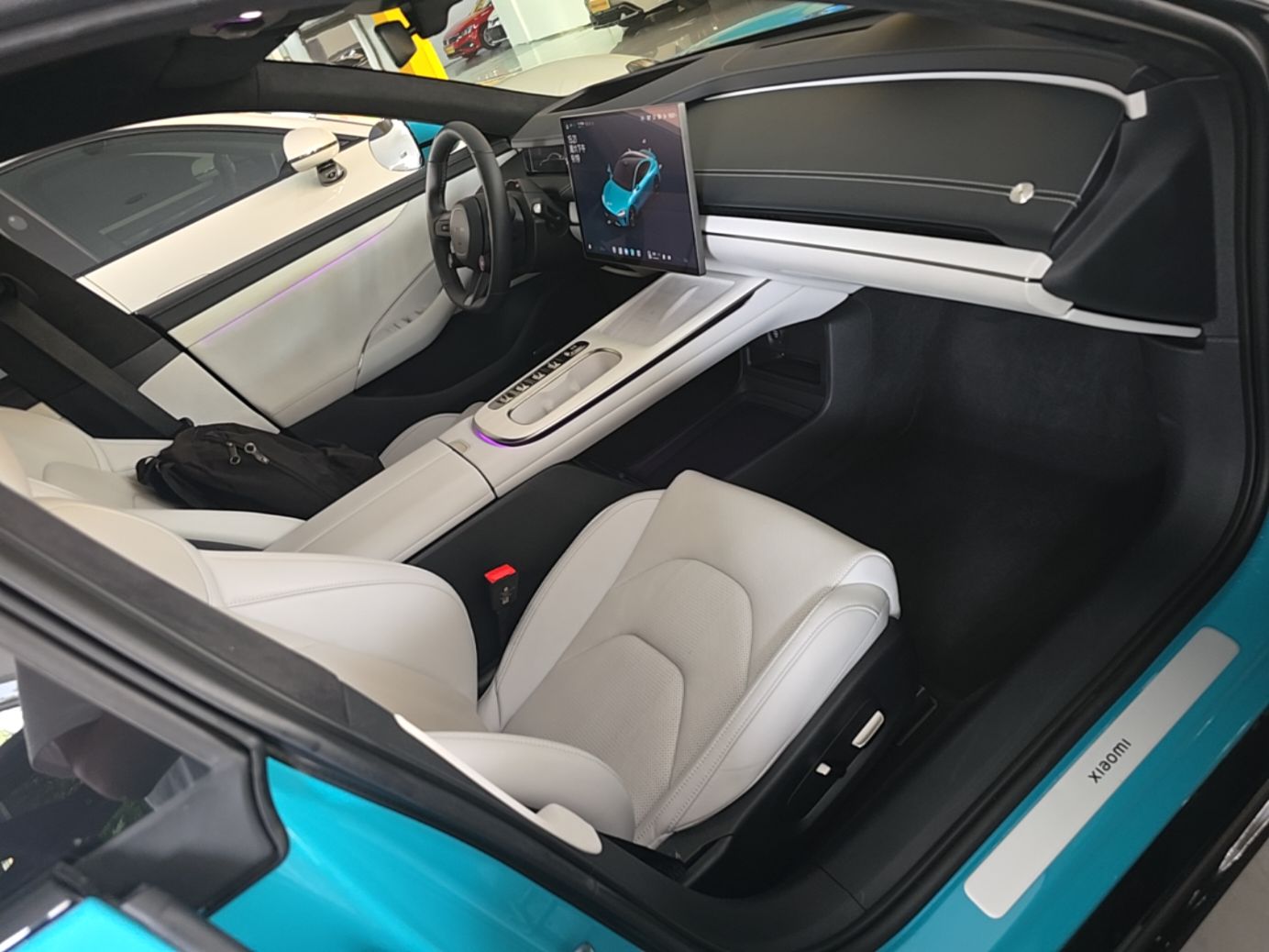 Xiaomi Auto SU7 2024 Four-Wheel-Drive Max Founder's Edition — снимка 19