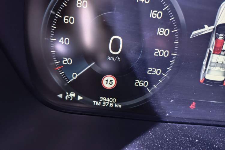 Used Volvo XC60 2019 T5 4x4 Smart Edition China V Standard
