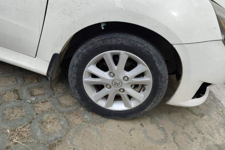 Used BAIC E Series 2013 Hatchback 1.5L Manual Lotte Edition