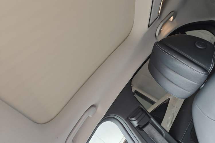 Used Mercedes-Benz C-Class 2021 C 200 L Fashion Edition Sport Version
